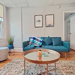 Cozy 1Bdr In Central Philly Hosted By Stayrafa 2R